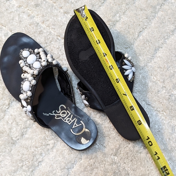Carlos Santana Black & White Jeweled Flip Flop Sandals, 7 - 7.5 - Picture 8 of 8